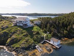 5 Main Street  Herring Neck, NL A0G 2R0