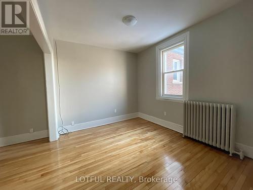 3 - 4-1/2 RUSSELL STREET E , Smiths Falls, Ontario K7A 1E8 5