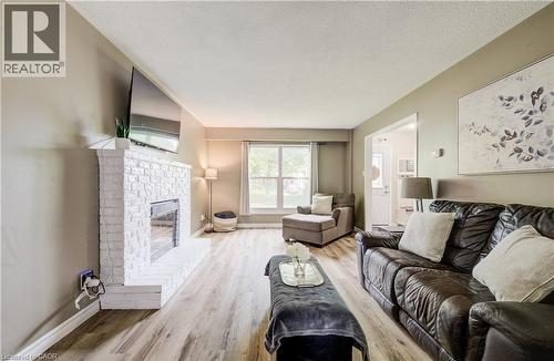 27 Glen Avon Crescent, Kitchener, ON 