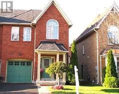 12 STOKELY CRESCENT Whitby, ON L1N 9S8