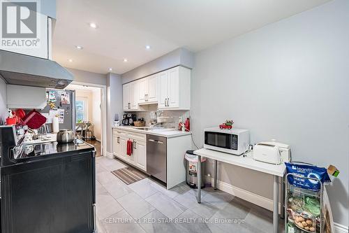 266 Simonston Boulevard, Markham, ON 