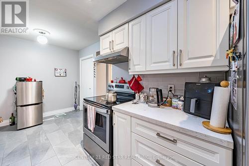 266 Simonston Boulevard, Markham, ON 