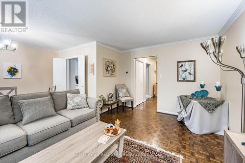 266 Simonston Boulevard, Markham, ON 