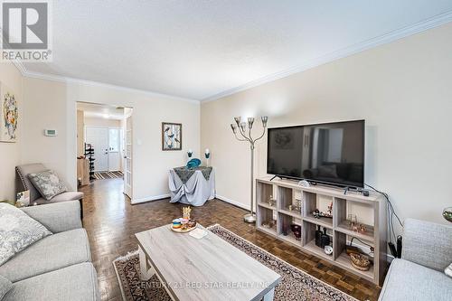 266 Simonston Boulevard, Markham, ON 
