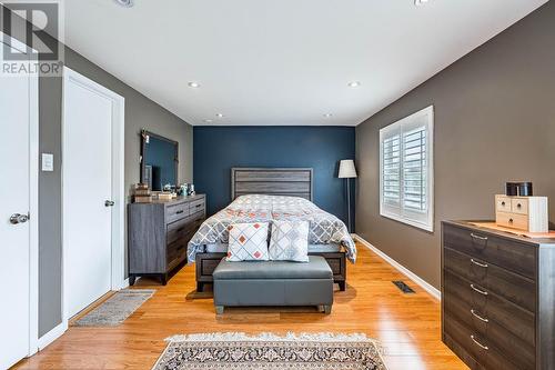 266 Simonston Boulevard, Markham, ON 