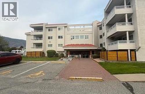 284 Yorkton Avenue Unit# 206  Penticton, BC V2A 3V5