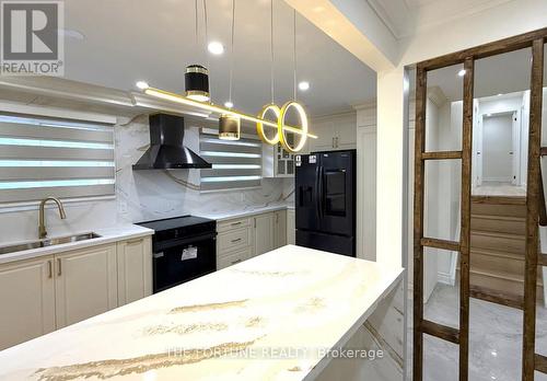 7461 Netherwood Road, Mississauga, ON 