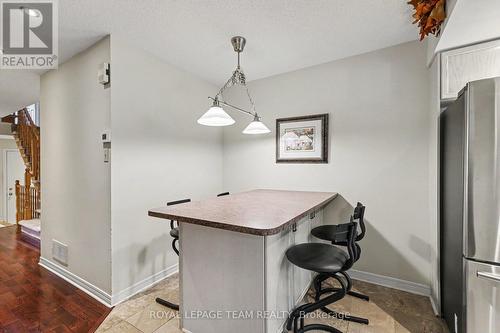 86 Winnegreen Court, Ottawa, ON 