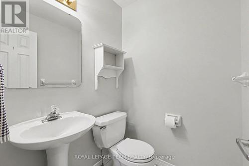 86 Winnegreen Court, Ottawa, ON 