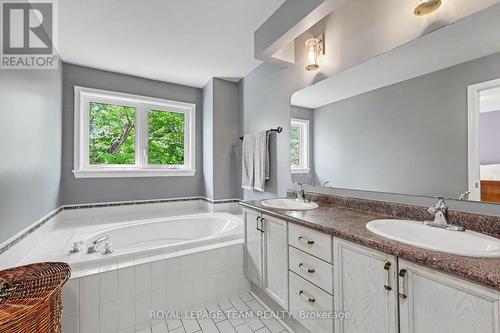 86 Winnegreen Court, Ottawa, ON 
