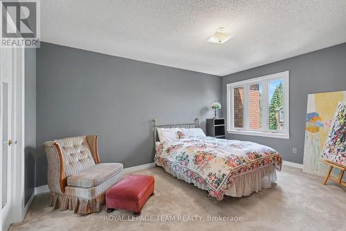 86 Winnegreen Court, Ottawa, ON 