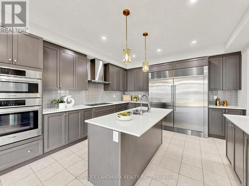 2046 Webster Boulevard, Innisfil, ON 