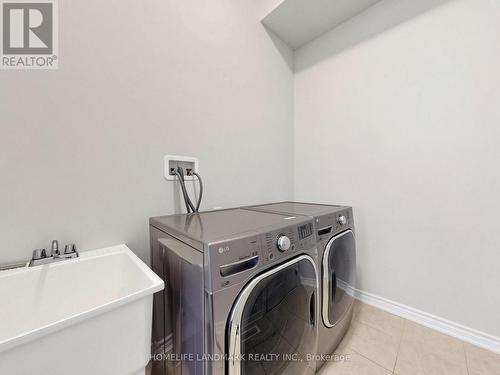 2046 Webster Boulevard, Innisfil, ON 