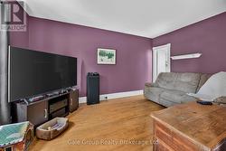 Bedroom/Upstairs Family room - 