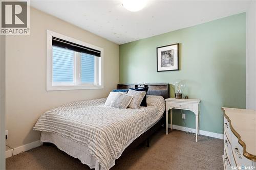 450 Bentley Court, Saskatoon, SK 