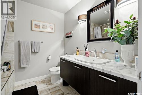 450 Bentley Court, Saskatoon, SK 