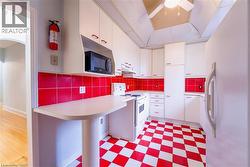 255 MAIN Street W Unit# 2 Hamilton, ON L8P 1J5