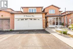 87 WOODSEND RUN  Brampton, ON L6Y 4H7