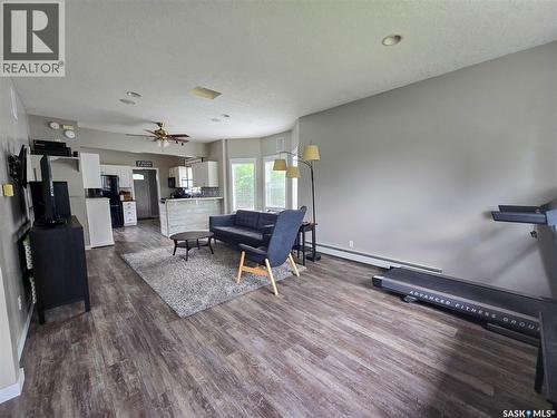 134 9Th Avenue W, Melville, SK 