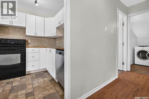 805 Athabasca Street E, Moose Jaw, SK 
