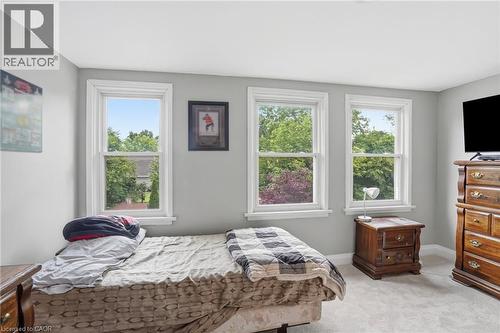 950 North Shore Boulevard, Burlington, ON 
