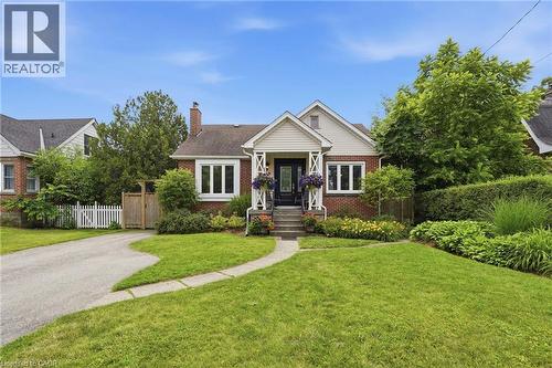 950 North Shore Boulevard, Burlington, ON 
