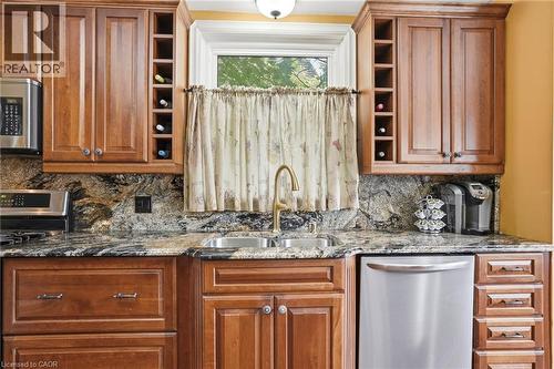 950 North Shore Boulevard, Burlington, ON 