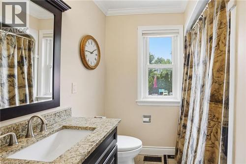 950 North Shore Boulevard, Burlington, ON 