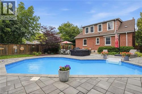 950 North Shore Boulevard, Burlington, ON 
