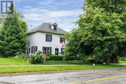142 MARSH STREET W  Blue Mountains, ON N0H 1J0