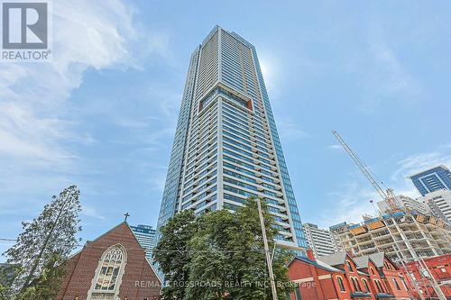2801 - 609 SHERBOURNE STREET  Toronto, ON M4X 0A4