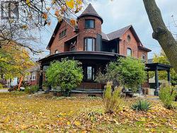 3 - 80 BRIDGE STREET W Belleville (Belleville Ward), ON K8P 1J5