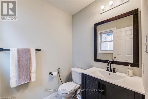 182 Kerwood Drive, Cambridge, ON 