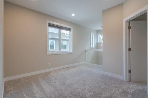 5715 Roblin Boulevard, Winnipeg, MB 
