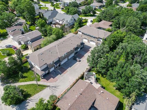 5715 Roblin Boulevard, Winnipeg, MB 