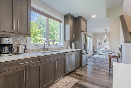 5715 Roblin Boulevard, Winnipeg, MB 