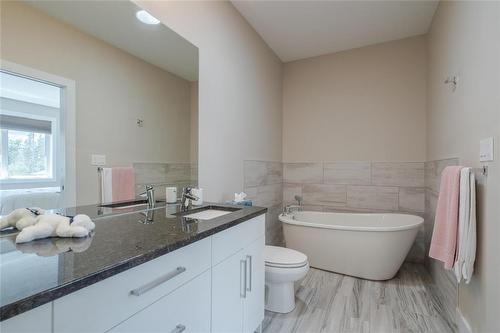 5715 Roblin Boulevard, Winnipeg, MB 