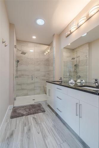 5715 Roblin Boulevard, Winnipeg, MB 