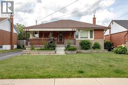 189 HOOVER Crescent  Hamilton, ON L9A 3H2