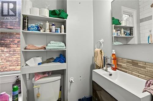 103 Stuart Street, Hamilton, ON - Indoor