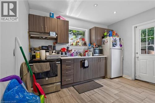 101 Stuart Street, Hamilton, ON - Indoor Photo Showing Kitchen