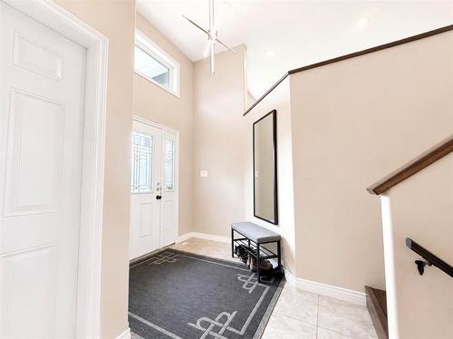 11 Lakeview Drive, Brandon, MB 