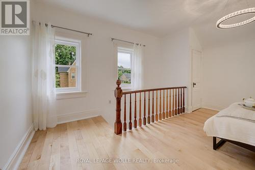 25 Central Street, Waterloo, ON 