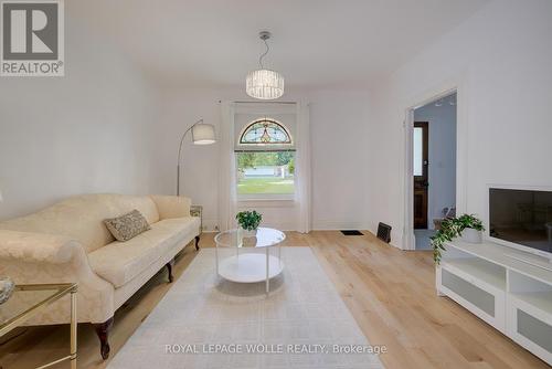 25 Central Street, Waterloo, ON 