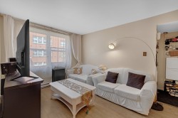 Salon - 