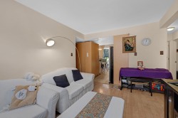 Salon - 