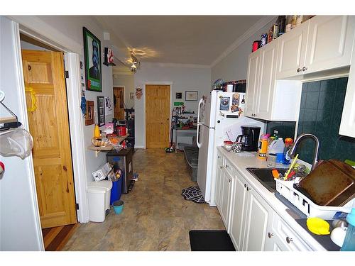 41 Monroe Street, St. John'S, NL - Indoor Photo Showing Kitchen