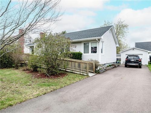 12 Kilburn, Moncton, NB 