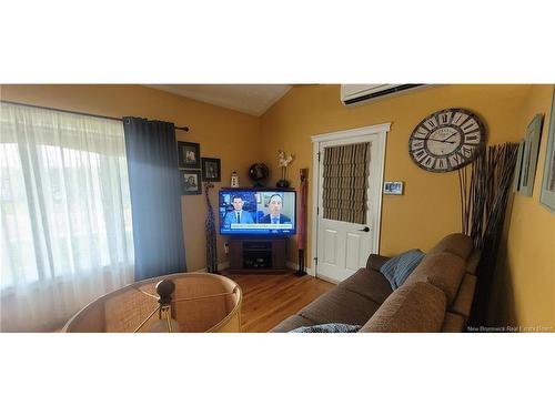 50 Alphonse St, Shediac, NB 