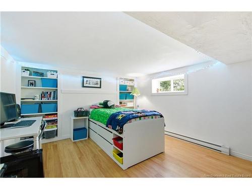 18 Pleasant Ave, Stanley, NB 